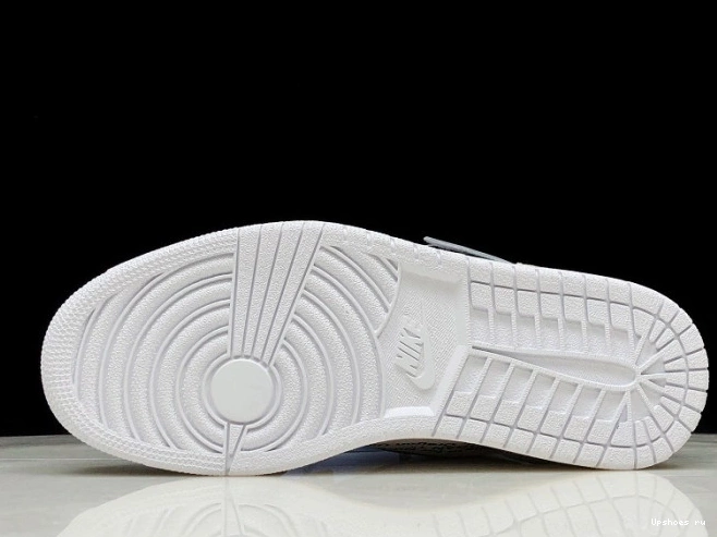  White High Air Jordan O-W AQ0818-100 Retro 1 0331